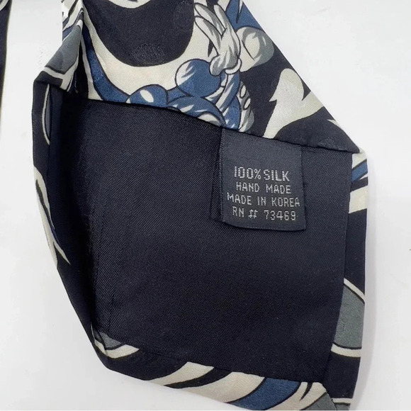 THE DISNEY STORE Vintage 90s Mickey Mouse Novelty Print 100% Silk Necktie - Picture 6 of 7